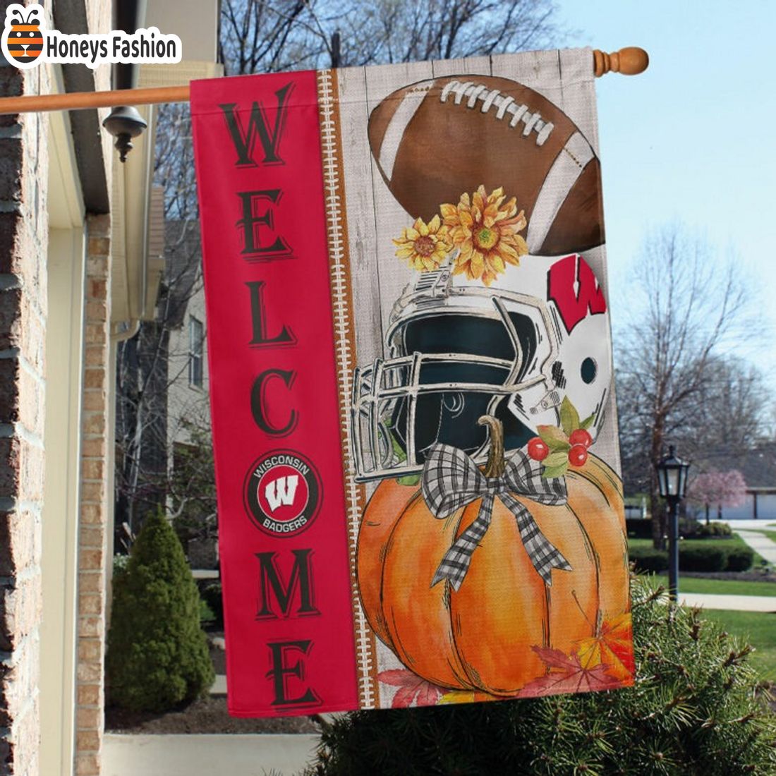 Wisconsin Badgers NCAA Halloween Welcome Flag