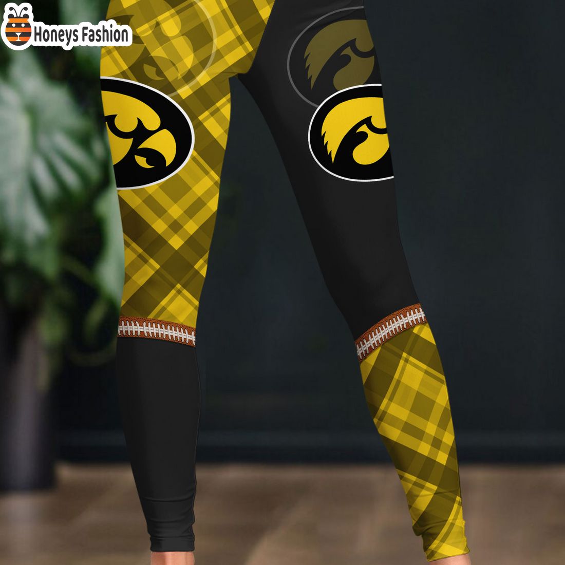 HOT NCAA Iowa Hawkeyes Plaid Pattern 3D Women Sport Legging